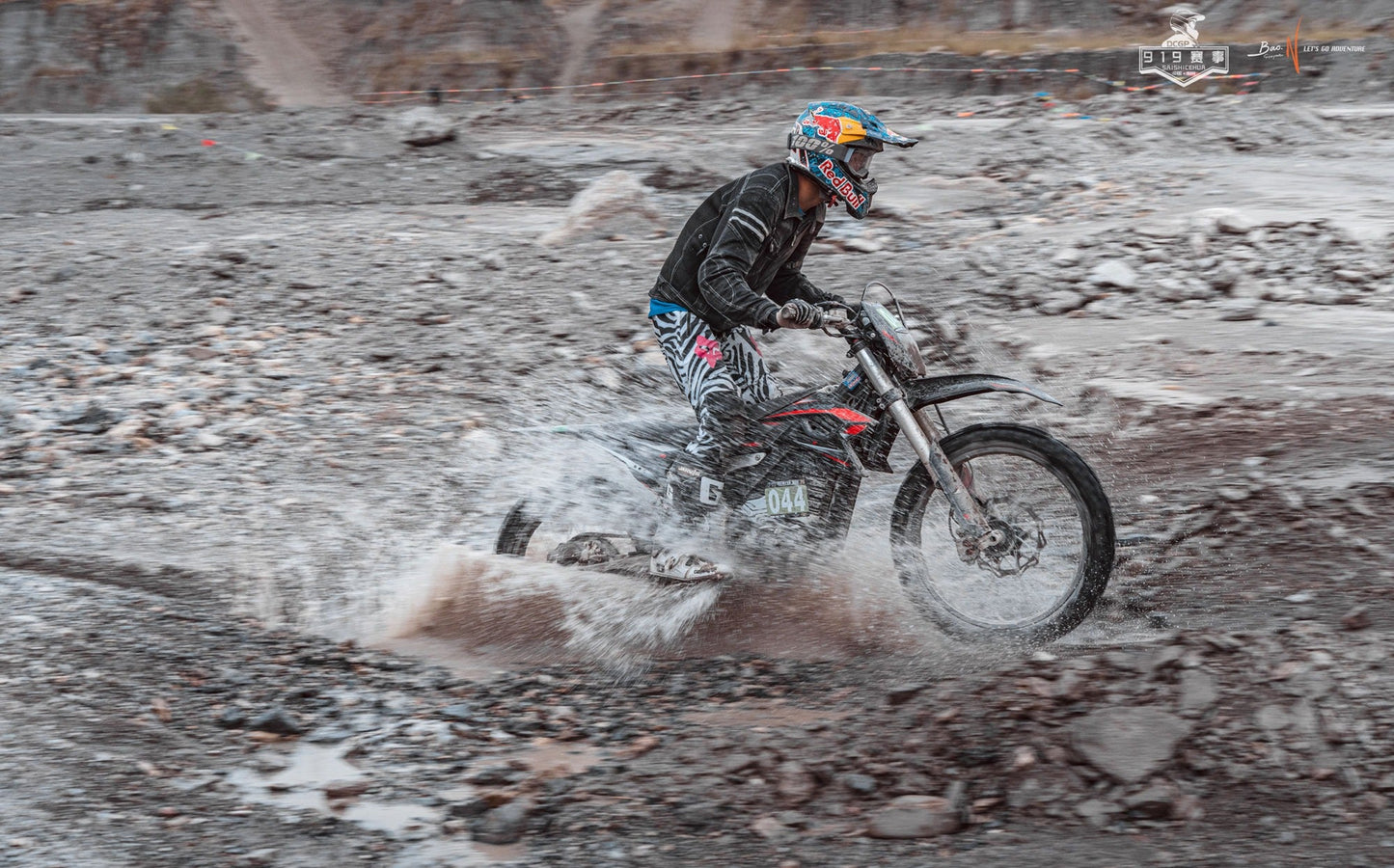 MotoTec Venom 72V 12000W Electric Dirt Bike — 77 MPH High Performance