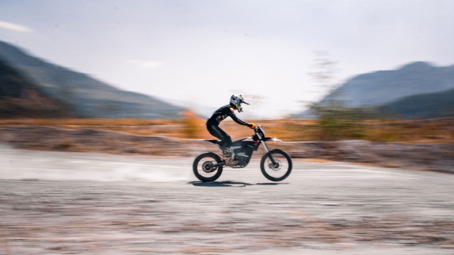 MotoTec Venom 72V 12000W Electric Dirt Bike — 77 MPH High Performance