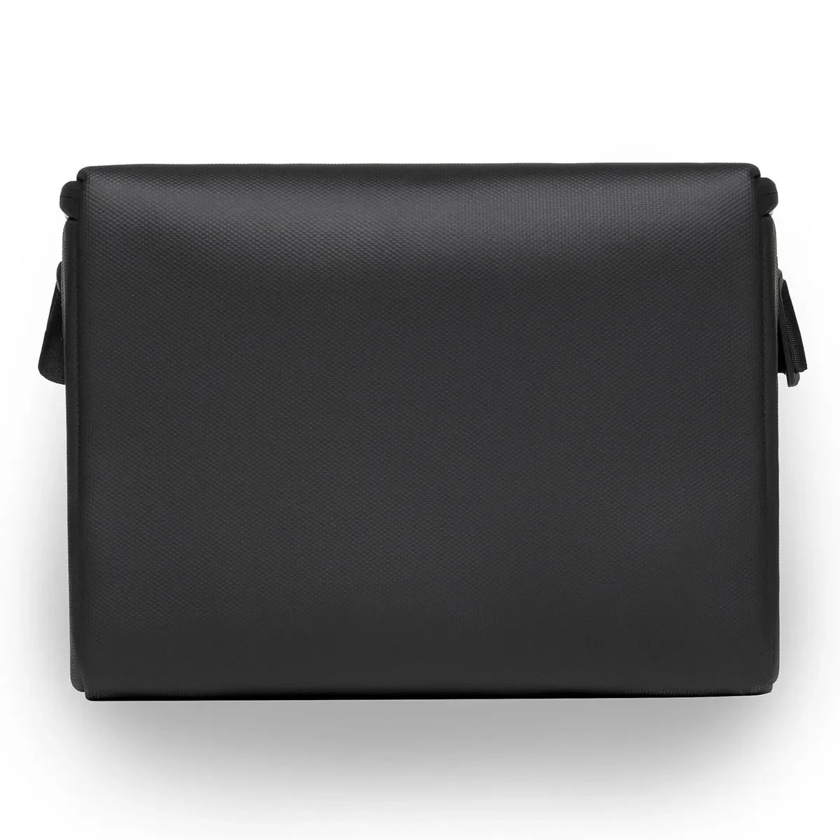 Black carrying bag included with the Skyrover X1 bundle